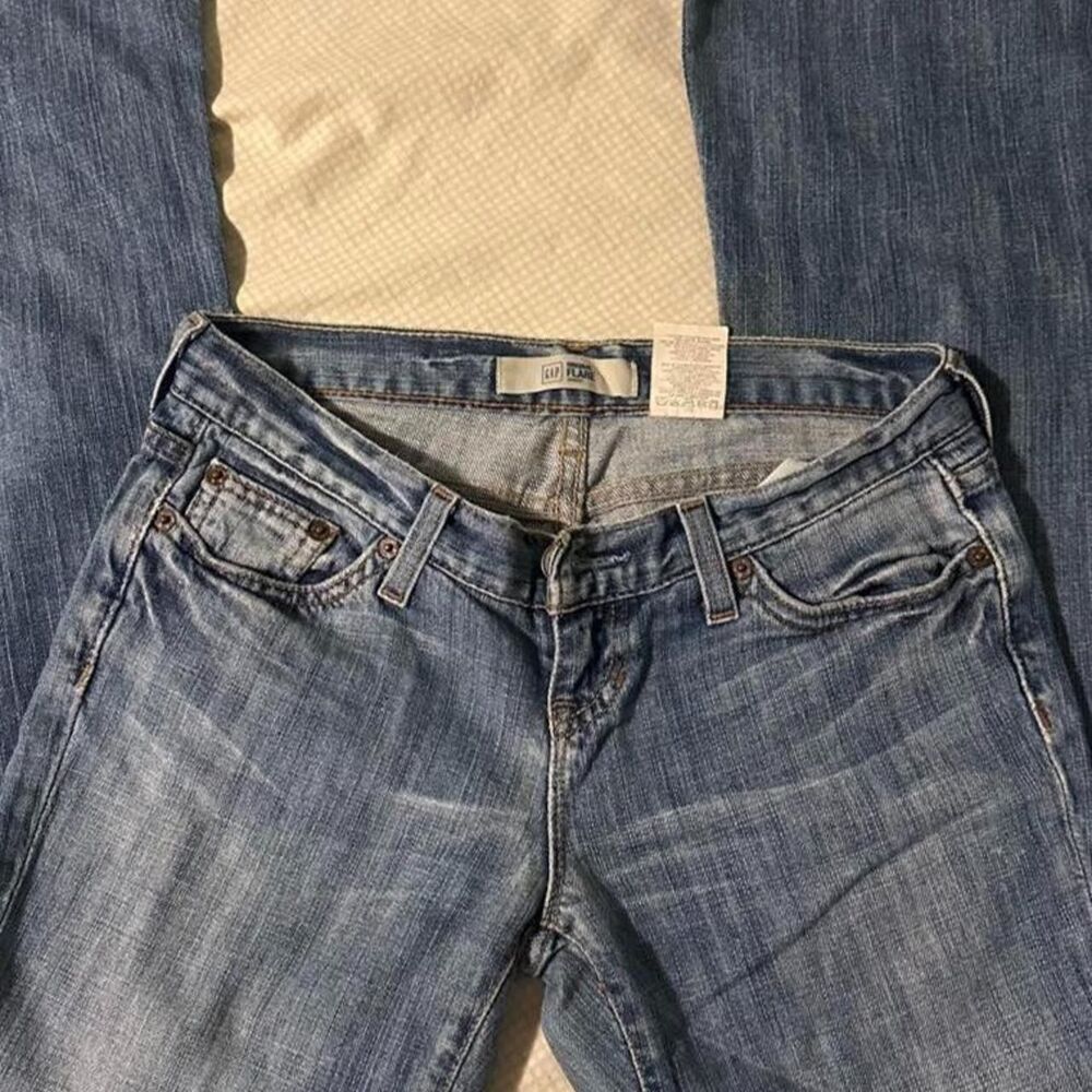 Gap Women's Blue and Navy Jeans